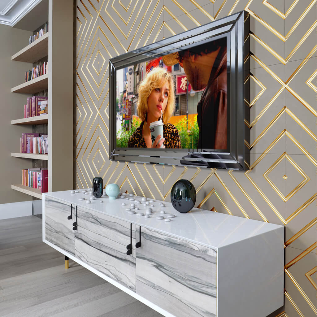 Зеркальный телевизор Tele-Art QBM включен