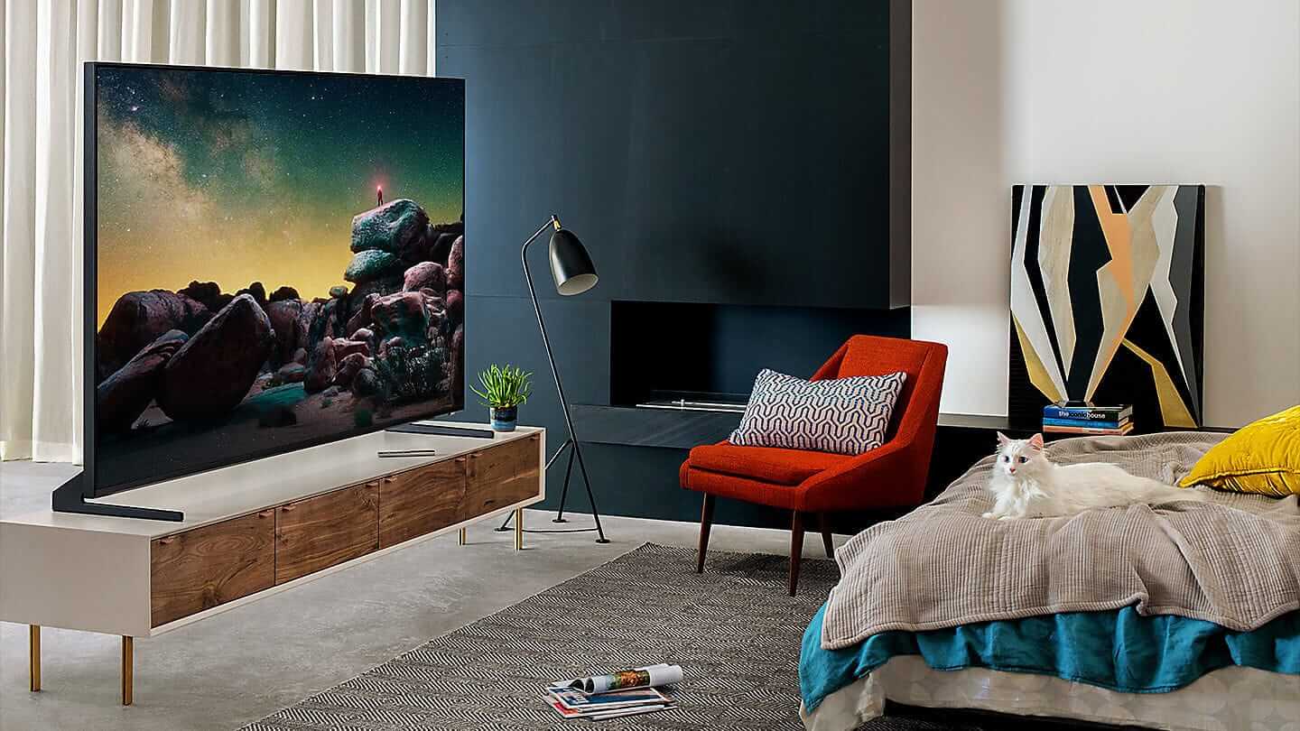 Телевизор Q900R QLED 8K в интерьере