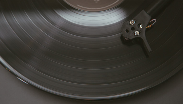 wireless-vinyl-player