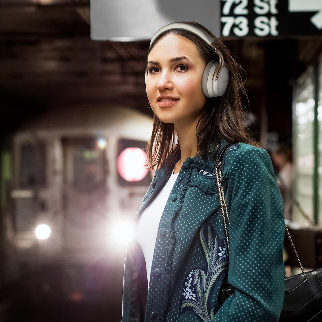 DENON AH-GC30 WHITE